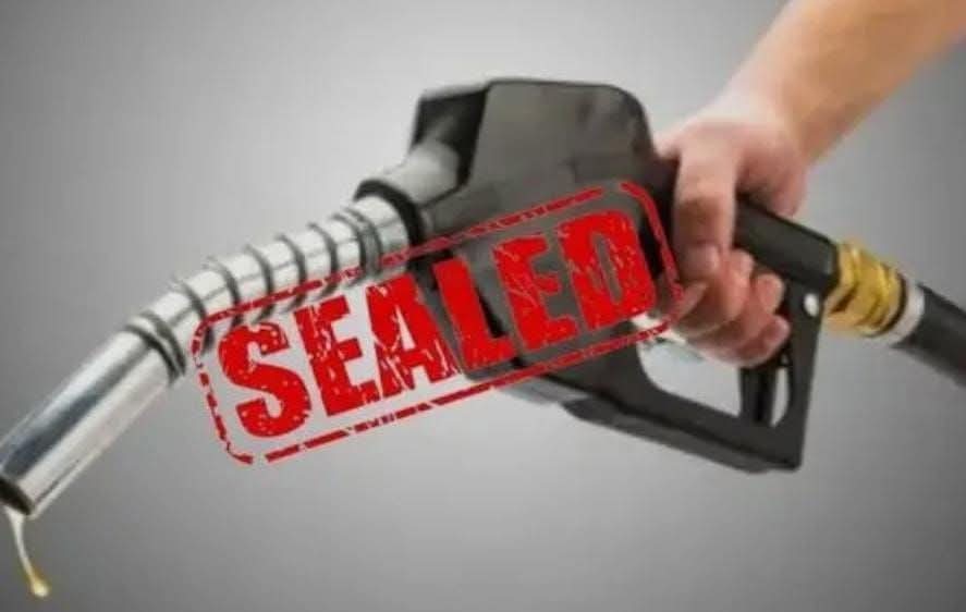Petrol Pump Sealed in Kulgam for Violating Norms; DC Reviews Fuel Stock Across District